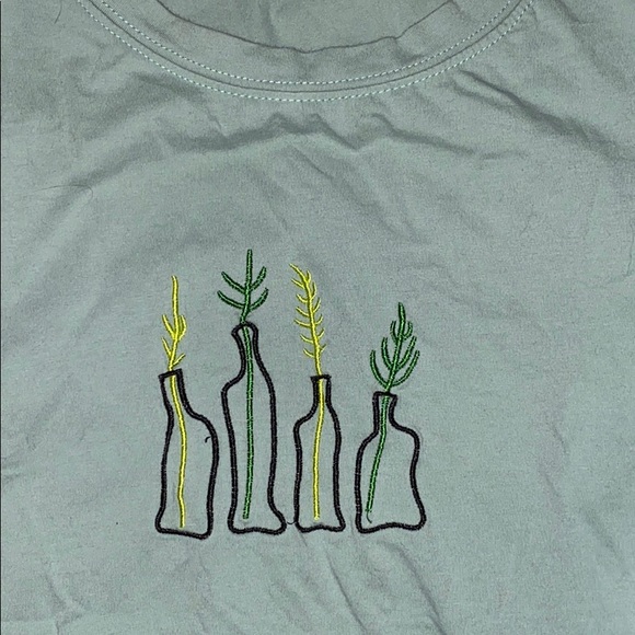 Plant tee - Picture 2 of 2